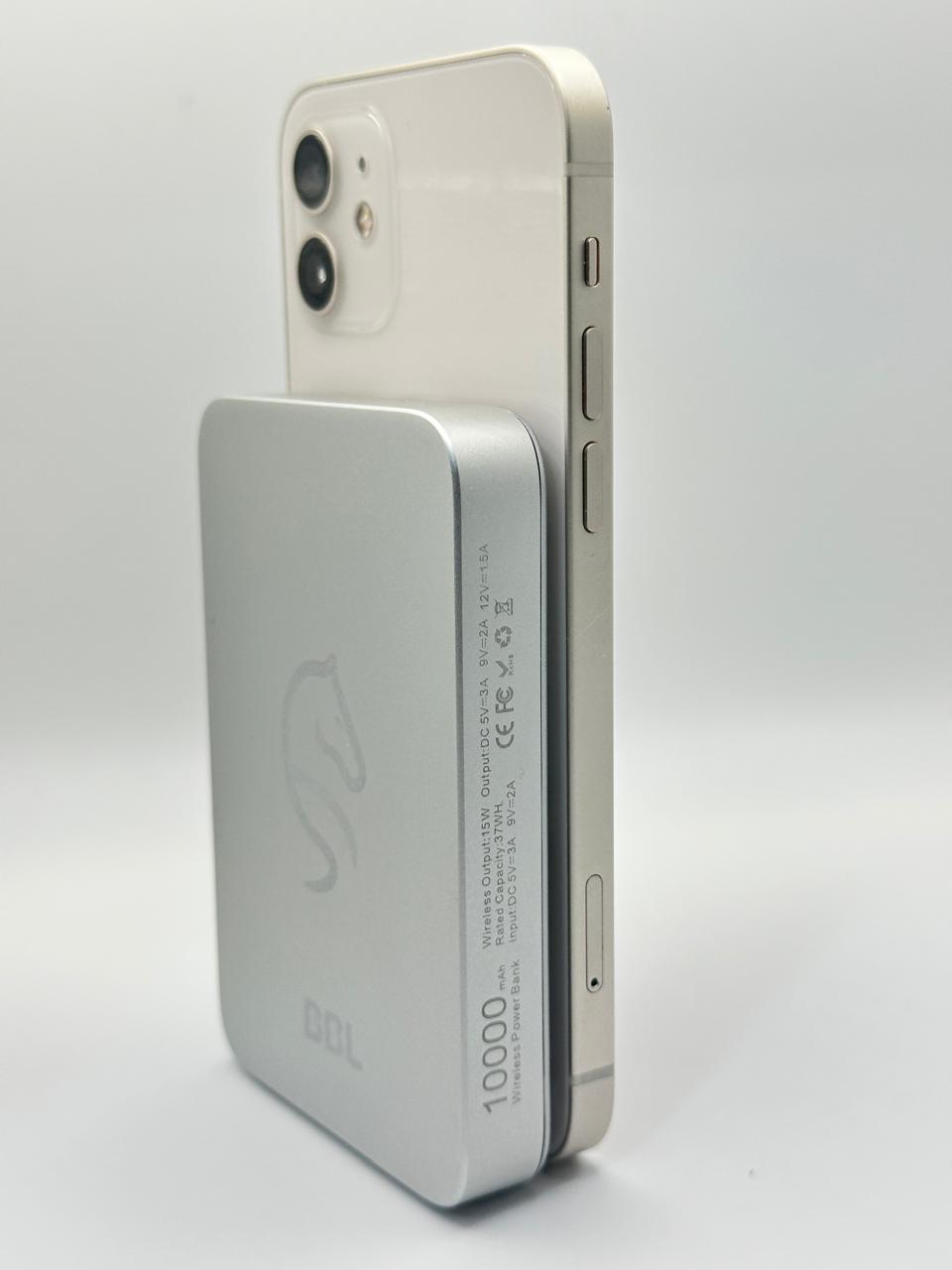 10,000mAh Wireless Fast Charging Power Bank – Slim, Lightweight, Dual USB + Qi Wireless